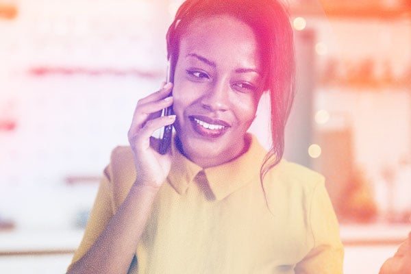 mosaicx-20251030-woman-phone